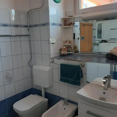 Sea View In The Center Of Apartment Pula