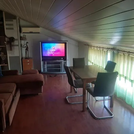 Sea View In The Center Of Apartment *